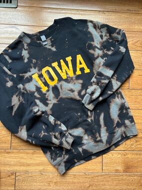 Iowa Tie-Dye Crewneck Sweatshirt - Black & Brown